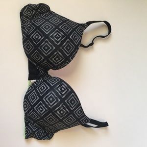 PINK Victoria’s Secret Bra